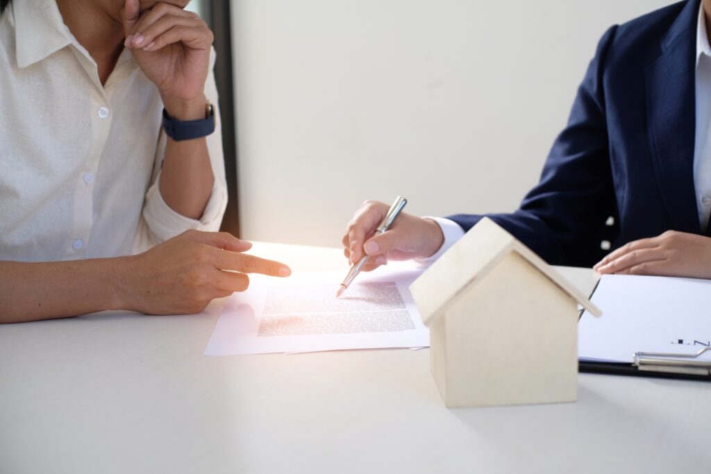 Je vends mon bien : à quel moment réaliser les diagnostics immobiliers ?