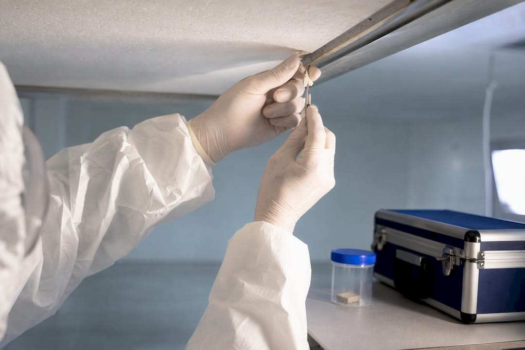 Prélèvement sécurisé sur une dalle de plafond